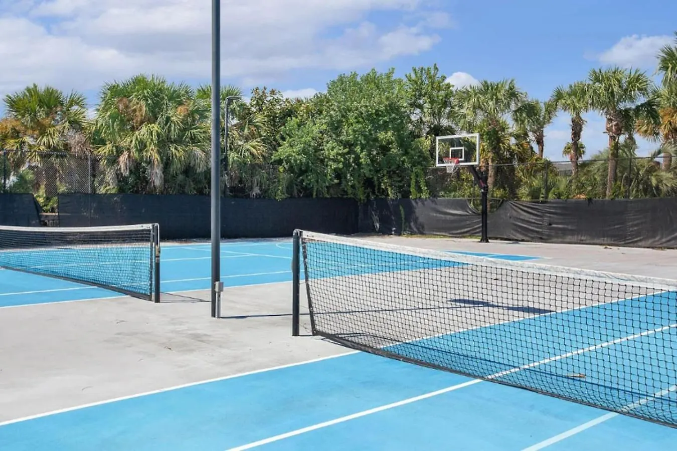 2 Bed Destin Condo Private Beach Access Laundry Fitness Game Room Holiday home