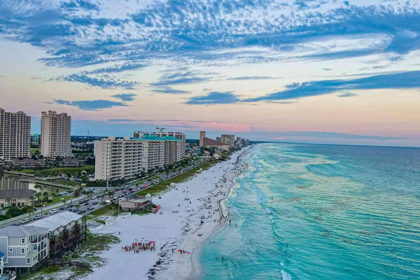 2 Bed Destin Condo Private Beach Access Laundry Fitness Game Room