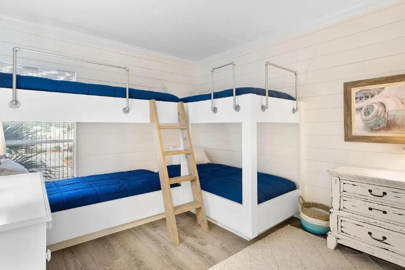 2 Bed Destin Condo Private Beach Access Laundry Fitness Game Room