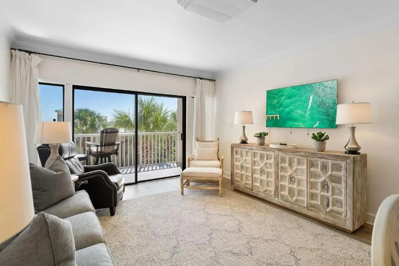 2 Bed Destin Condo Private Beach Access Laundry Fitness Game Room 0*,